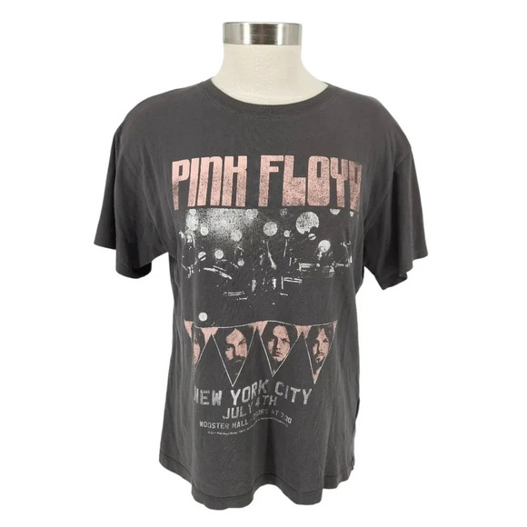 H&M Tops - Pink Floyd H&M Band Tee Shirt Gray Short Sleeve New York Logo Top